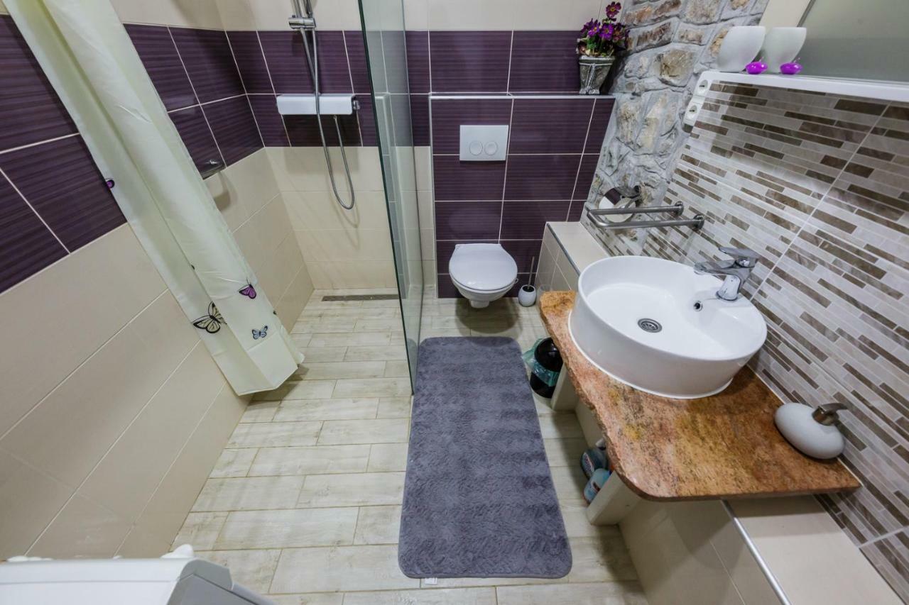 Apartman Lavanda Kaštela Eksteriør billede